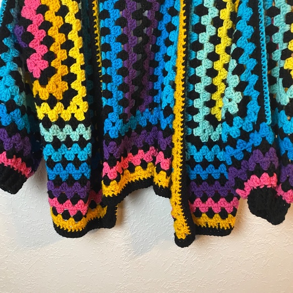 Crochet Hexicardigan Colorful Size L/XL Handcrafted - Picture 3 of 5